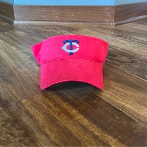 Twins Red Visor